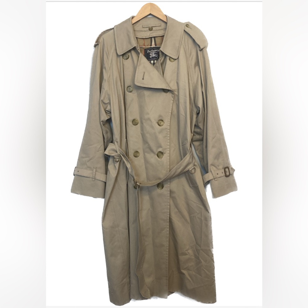 Burberry Vintage Kensington Trench Coat